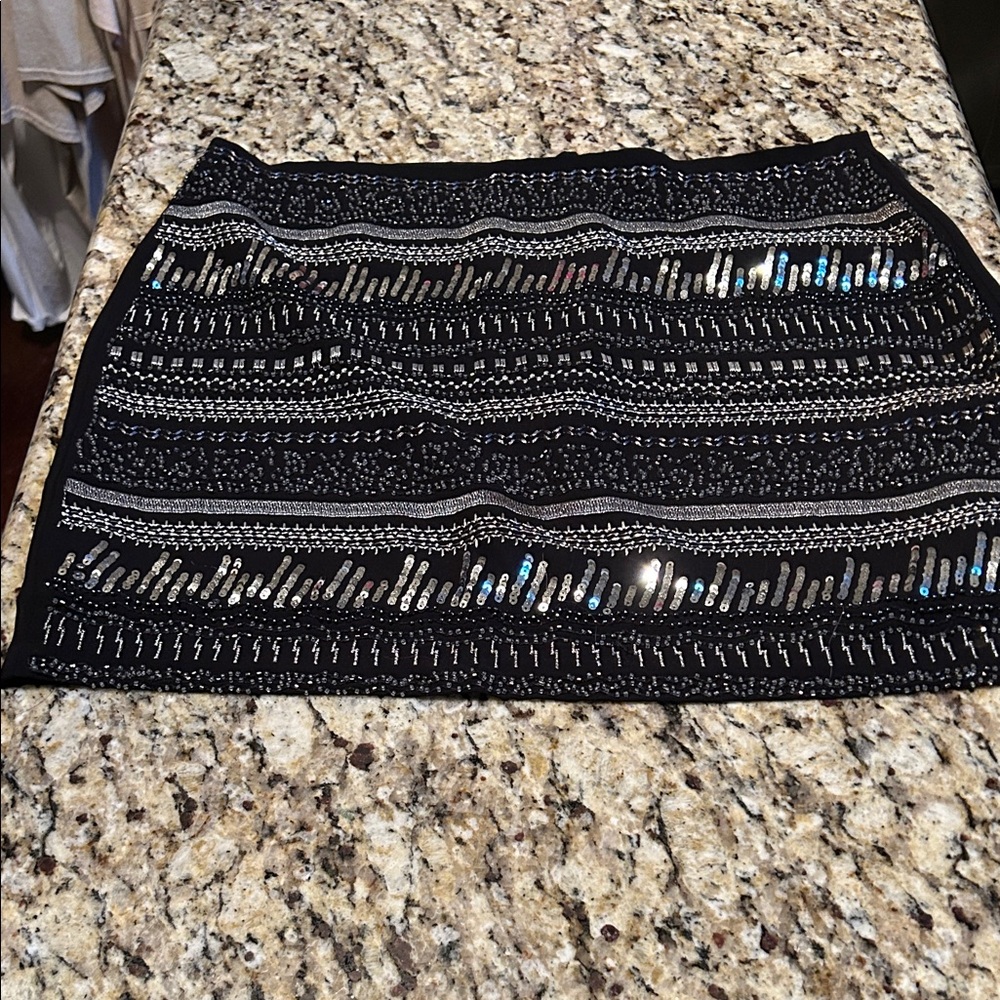 H&M Black and Silver Patterned Mini Skirt